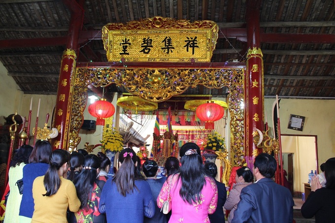Lạng Sơn tưng bừng lễ hội đền Kỳ Cùng - Tả Phủ